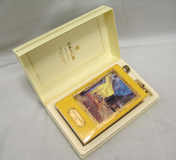 東京都中野区でカミュ ブック グランドマスターズコレクション ゴッホ カフェアット  ナイト コニャック 700ml 箱付きを6,000円でお買取りさせていただきました。