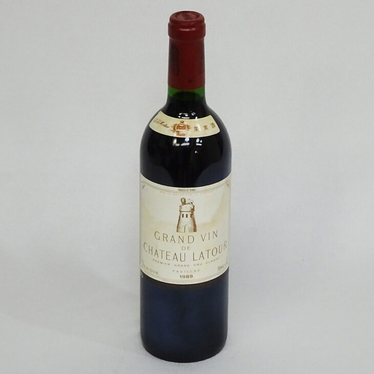 東京都西東京市でシャトー・ラトゥール 1989 750ml 12.5％ フランス 赤ワイン 未開栓 CHATEAU LATOURを3300円で買取させていただきました。