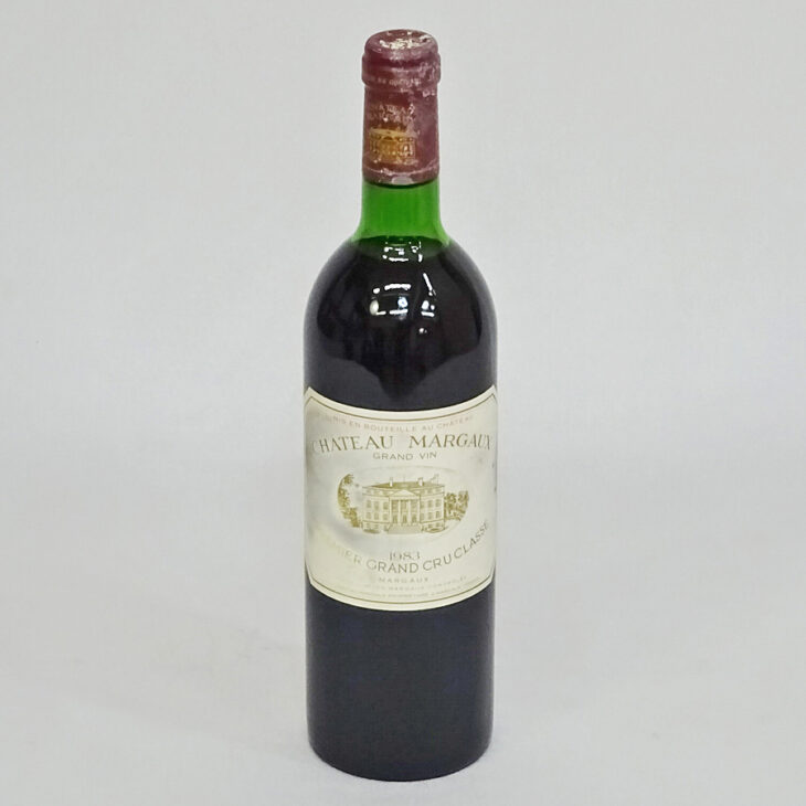 東京都杉並区でシャトー・マルゴー 1983 750ml 赤ワイン フランス ボルドー 未開栓 CHATEAU MARGAUX PREMIER GRAND CRU CLASSEを20000円で買取させていただきました。