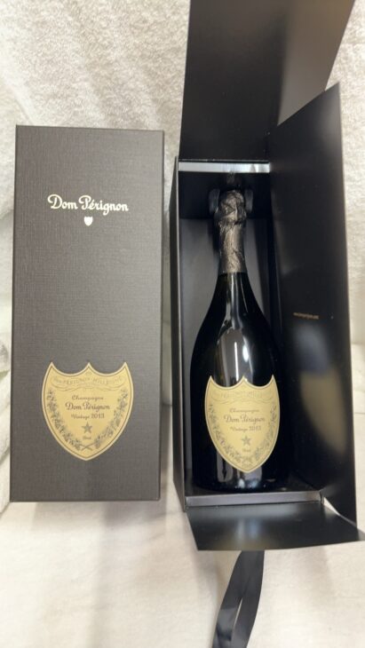 東京都港区で Don Perignon Vintage 2013 750ml 12.5度 フランス 未開栓 箱付きを15,000円で買取させていただきました。