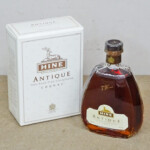東京都中野区でハイン アンティーク コニャック ブランデー 700ml 未開栓 箱付き HINE ANTIQUE COGNACを買取させていただきました。